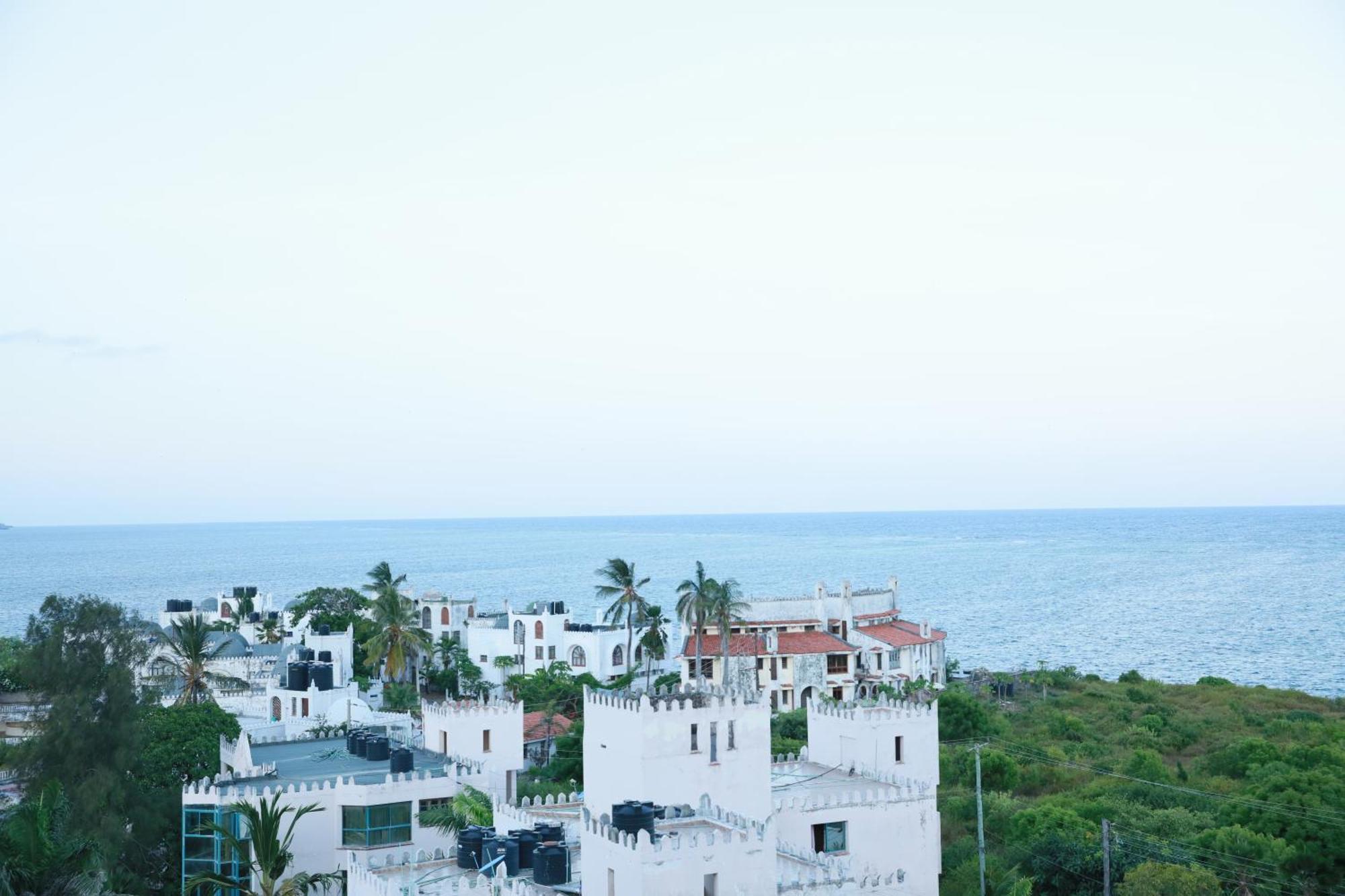 Beachfront Furnished * Mombasa